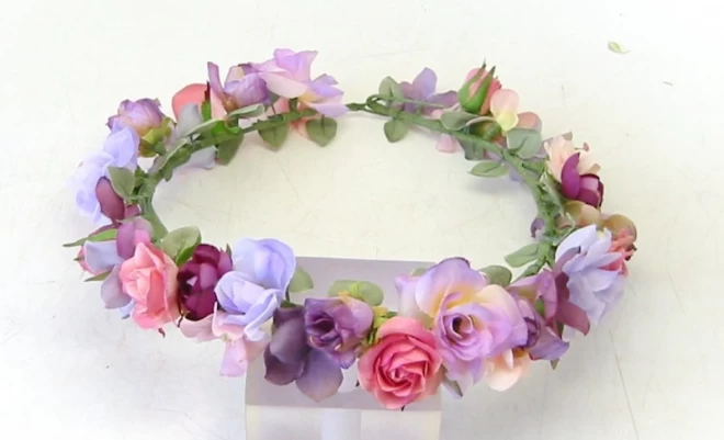 モーブ紫の花冠